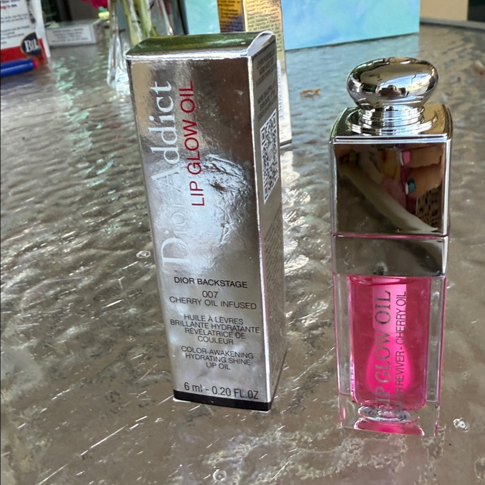 Dior Addict Lip Glow Oil - Red Raspberry - Picture 4 of 5